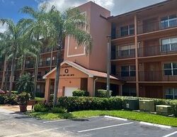 Pre-foreclosure in  Sw 142nd Ave Hollywood, FL 33027