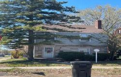 Pre-foreclosure in  APPOLINE ST Detroit, MI 48235