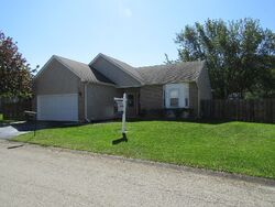 Pre-foreclosure in  Parkway Ln Zion, IL 60099