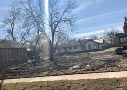 Pre-foreclosure in  Lamar San Antonio, TX 78202