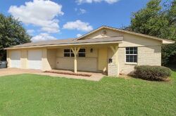  Alamo Dr, Wichita Falls TX