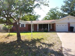 Pre-foreclosure in  Cordova Dr Temple, TX 76502