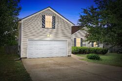 Pre-foreclosure in  MAN O WAR BLVD Clarksville, TN 37042