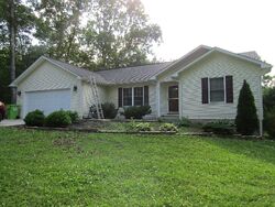 Pre-foreclosure in  Coyote Ct Crossville, TN 38572