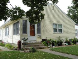 Pre-foreclosure in  Cedar St Yankton, SD 57078