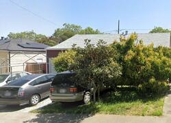 Pre-foreclosure in  Beechwood Ave Vallejo, CA 94591
