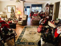 Pre-foreclosure in  Sterling Point Dr Gulf Breeze, FL 32563