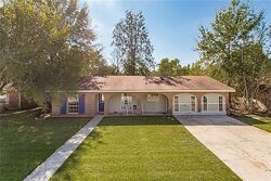 Pre-foreclosure in  Westlawn Dr Slidell, LA 70460