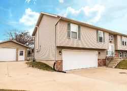 Pre-foreclosure in  Independence Dr East Peoria, IL 61611