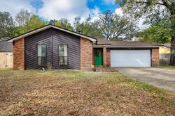 Pre-foreclosure in  Northpointe Blvd Pensacola, FL 32514