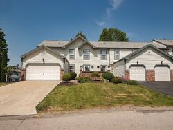 Pre-foreclosure in  Yorktown Dr Lawrence, PA 15055