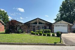  Ridgewood Dr, Pryor OK