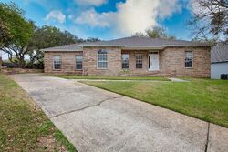 Pre-foreclosure in  Ben Hogan Ct Shalimar, FL 32579