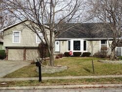 Pre-foreclosure in  Cedar St Omaha, NE 68144