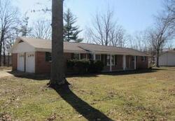 Pre-foreclosure in  SAINT JOSEPH ST Viburnum, MO 65566