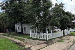  Lake St, Sikeston MO