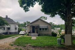 6th Ave, Saint Joseph MO