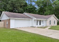 Queen Elizabeth Dr, Ocean Springs MS