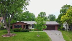 Pre-foreclosure in  12th Ave N Saint Cloud, MN 56303
