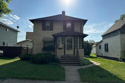 Pre-foreclosure in  2nd Ave E Hibbing, MN 55746