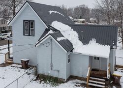 Pre-foreclosure in  Grafton Ave Alma, MI 48801