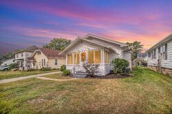 Pre-foreclosure in  Meyers Ave Jackson, MI 49203