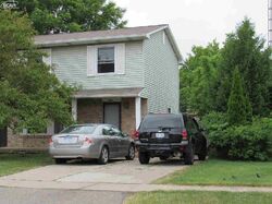 Pre-foreclosure in  Mclaren St Burton, MI 48529