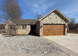 Pre-foreclosure in  Fruit St Algonac, MI 48001