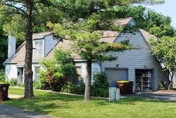 Pre-foreclosure in  Nemoke Trl Haslett, MI 48840