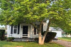 Pre-foreclosure in  N Charles St Saginaw, MI 48602