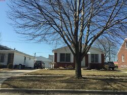  Bentley Dr, Monroe MI