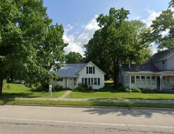 Pre-foreclosure in  E Wilcox Ave White Cloud, MI 49349