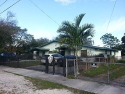 Pre-foreclosure in  Nw 30th St Miami, FL 33142