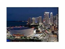 Pre-foreclosure in  Biscayne Blvd Unit 1503 Miami, FL 33132