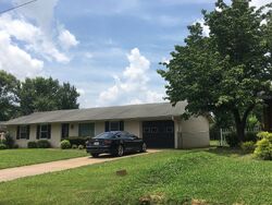 Pre-foreclosure in  Penhall Dr Ne Huntsville, AL 35811