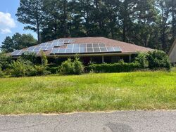 Pre-foreclosure in  Deer Ln Mansfield, LA 71052