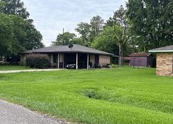 Pre-foreclosure in  E Driftwood Dr Ventress, LA 70783