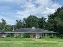 Pre-foreclosure in  N Union St Opelousas, LA 70570