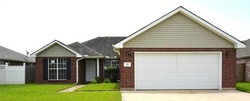 Pre-foreclosure in  OXFORD DR La Place, LA 70068
