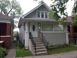 Pre-foreclosure in  S Perry Ave Chicago, IL 60620