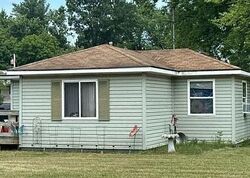  E Washington St, Knox IN