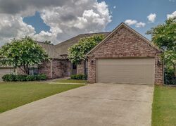 Pre-foreclosure in  Virginia Way Bessemer, AL 35022