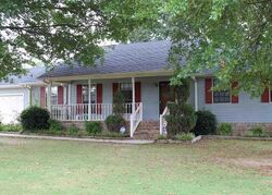 Pre-foreclosure in  Cozy Cir Bessemer, AL 35023