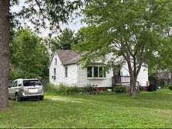  S 5th St, Thornton IA