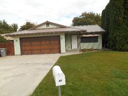 Pre-foreclosure in  N Liberty Dr Nampa, ID 83651