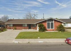 Pre-foreclosure in  Barbara St Selma, CA 93662