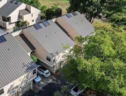 Pre-foreclosure in  Nw 20th Dr Pompano Beach, FL 33071