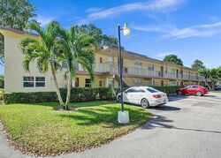 Pre-foreclosure in  Nw 1st St Pompano Beach, FL 33063