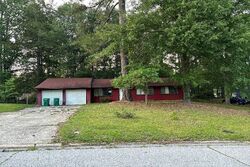 Pre-foreclosure in  Ivywood Dr Lithonia, GA 30038