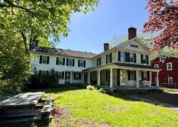 Pre-foreclosure in  Main St New Hartford, CT 06057